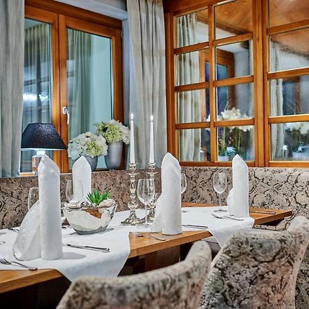 Landhotel Schneider Riedenburg Esterno foto