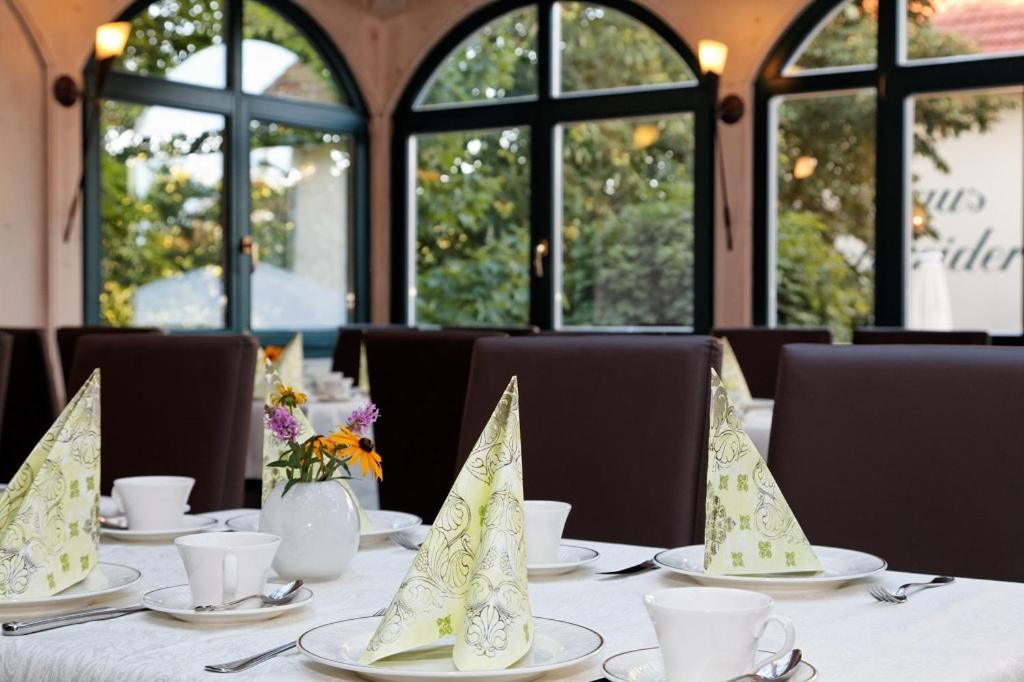 Landhotel Schneider Riedenburg Esterno foto