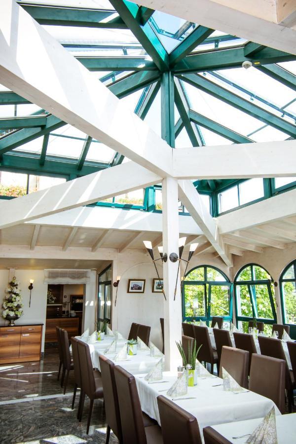 Landhotel Schneider Riedenburg Esterno foto